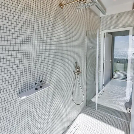 Guest house Luscofusco Costa Da Morte 4*